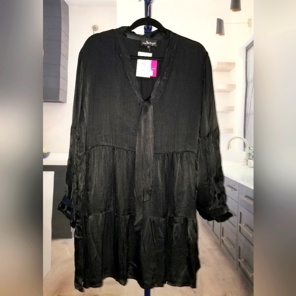 NWT - Liza Byrd Dress - XXL